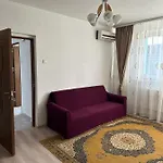 Apartament Velovan *