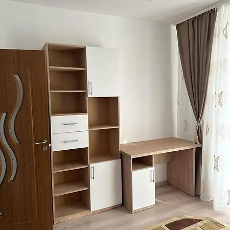 Apartament Velovan *